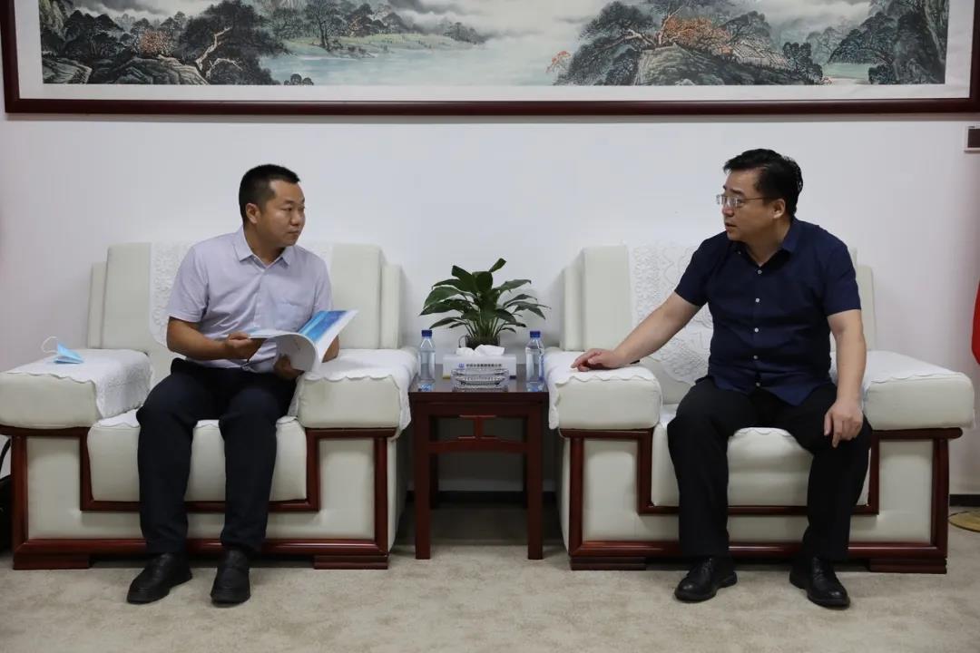 人民日报、中国网、陕西日报等八家在陕主流媒体记者做客中铁水务集团